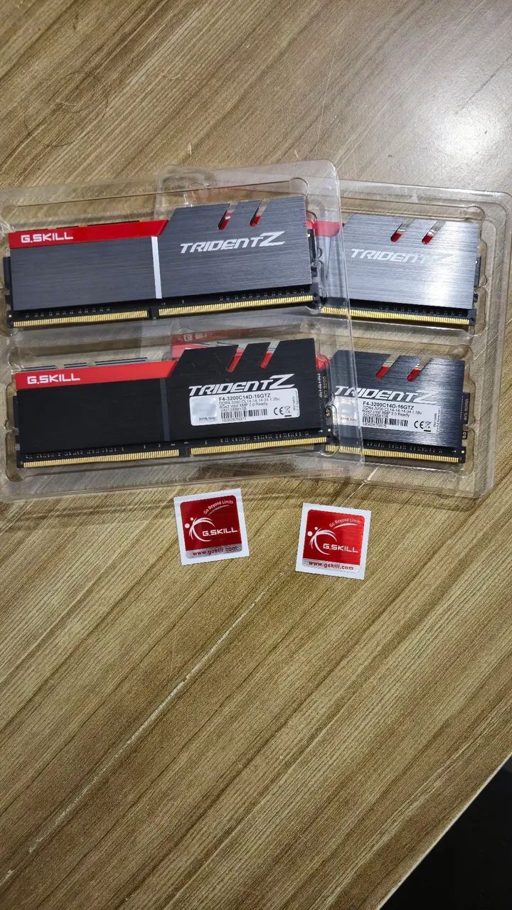 Memória RAM GSKILL TRIDENTZ 32GB DDR4 (4x8gb) 