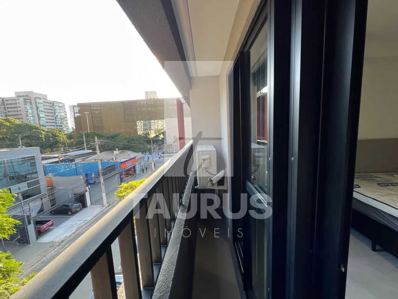 Studio para alugar em Moema. Mobiliado, ar condicionado, varanda, 25m². - Foto 4