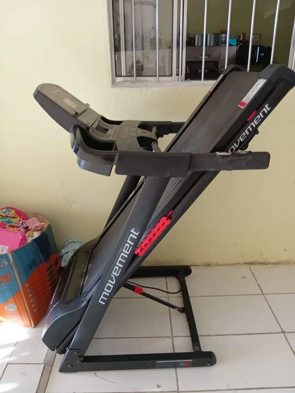 Vende-se esteira movement r4 - Foto 4