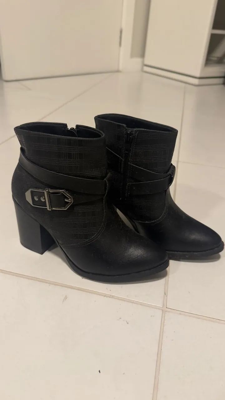 Bota Ramarim 34 salto grosso 9cm - Foto 2