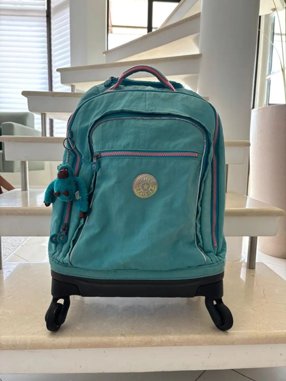 Mochila de rodinhas Kipling