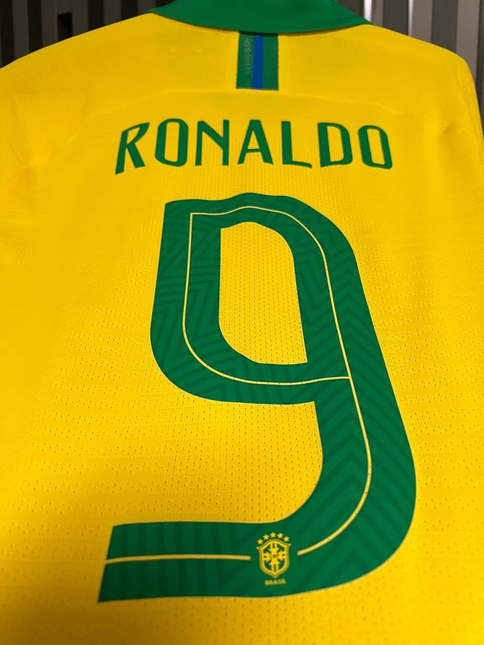 Camisa Nike Seleção Brasil versão jogador 9 Ronaldo  - Foto 5