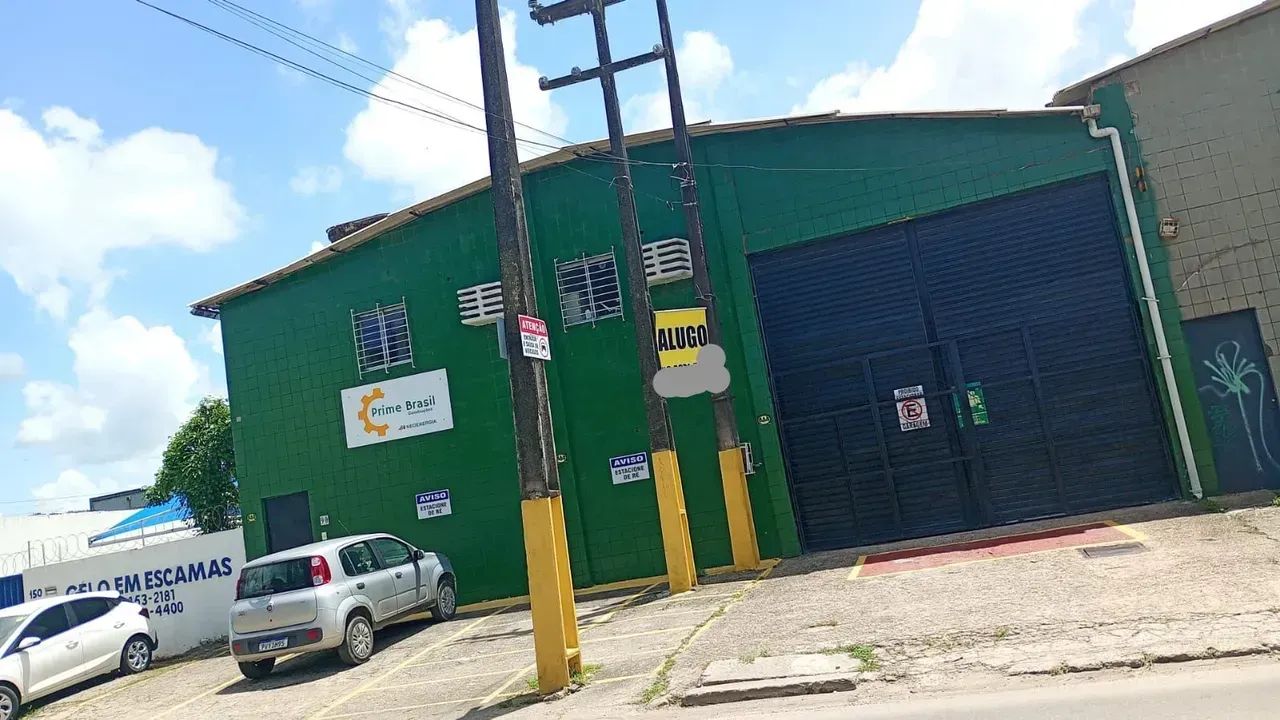 Alugo excelente e amplo galpão em ótima localização na Várzea! - Foto 2
