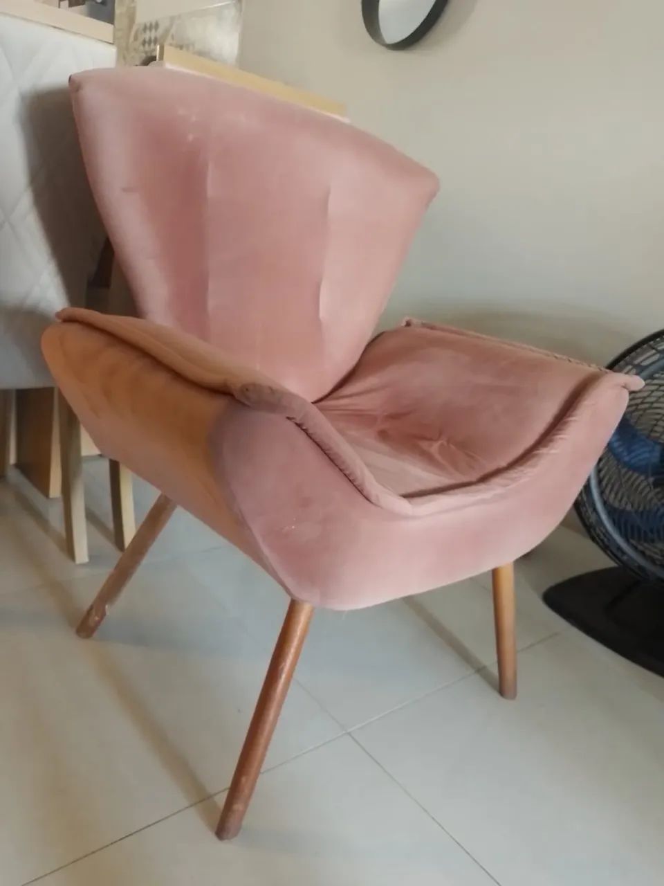 Vendo 2 Poltronas Rosê - Foto 2