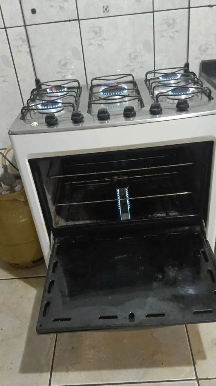 Fogão Eletrolux,5 bocas acendimento automático  - Foto 2