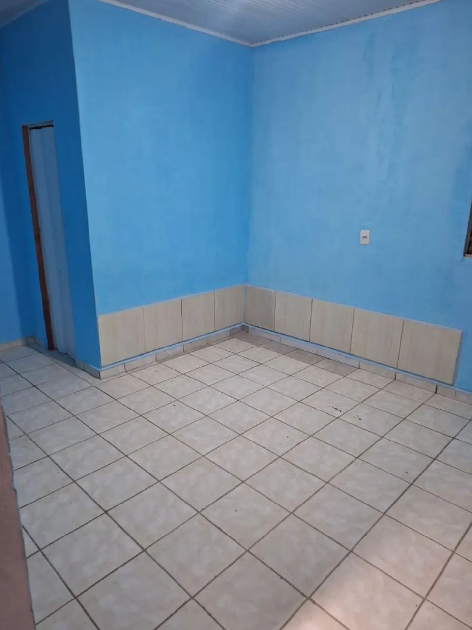 Aluga-se ambiente de 02 cômodos, sendo quarto com banheiro.  - Foto 3