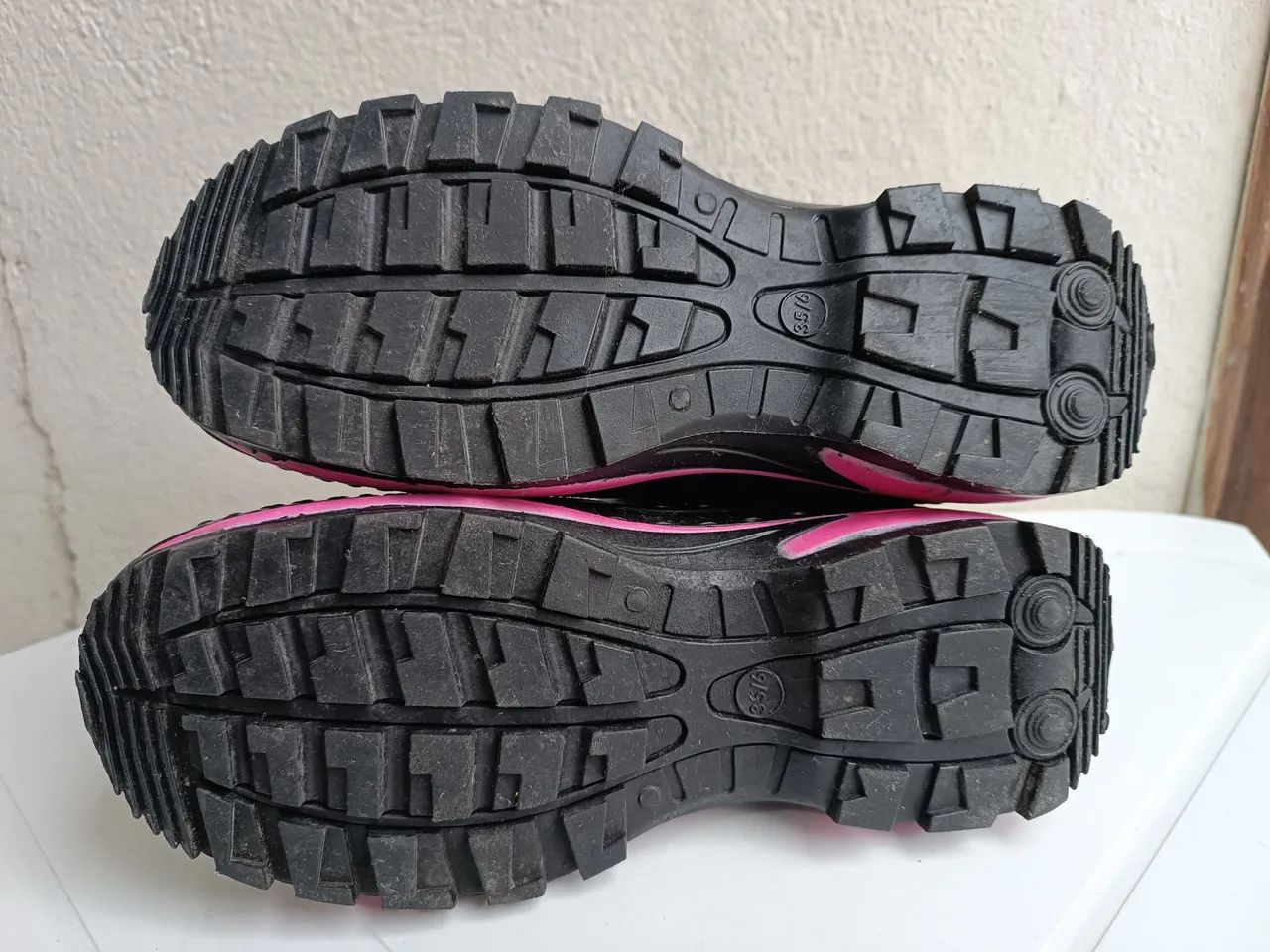 Bota chuva feminina NOVA - Foto 4