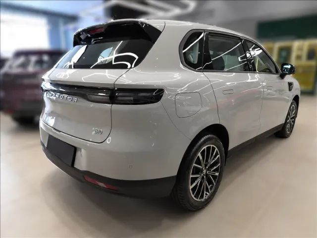 Leapmotor B10 BEV (Elétrico) 2027 - Foto 3