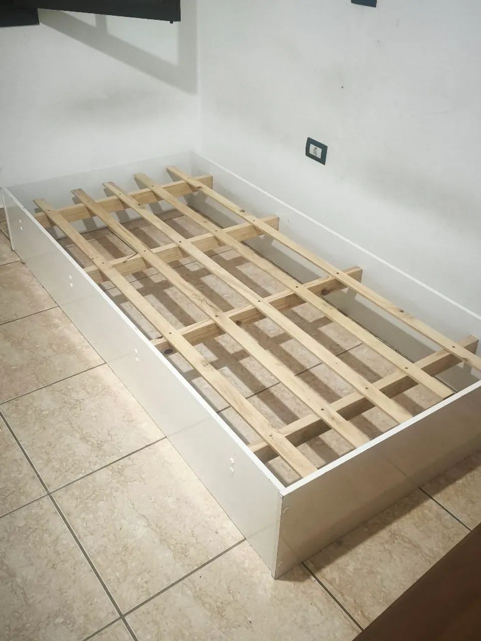 Cama de solteiro 