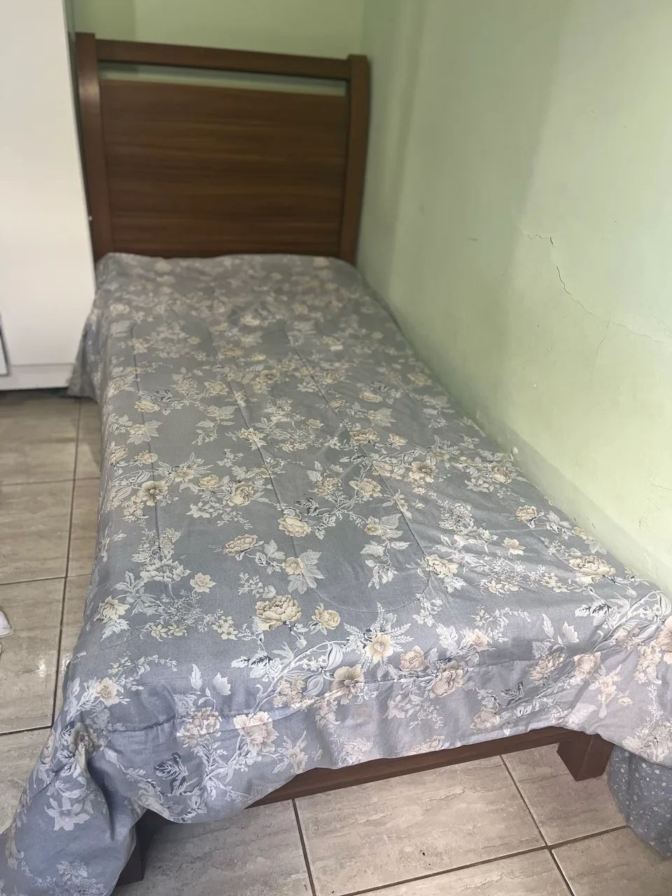 Oportunidade Cama linda de Solteiro com Colchão  - Foto 2