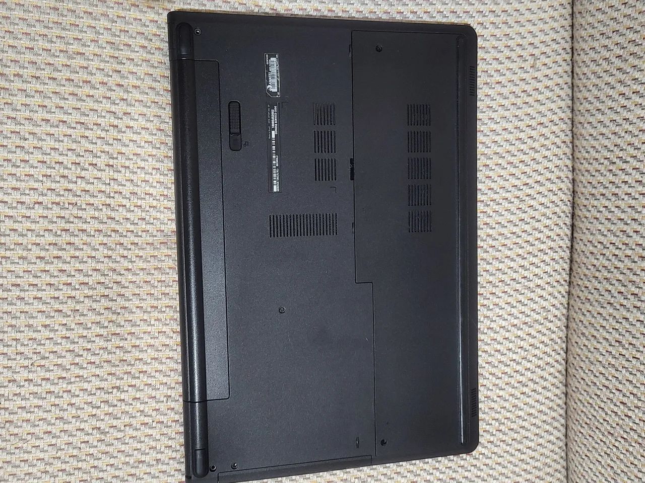 Notebook Dell Inspiron  P51F com Defeito  - Foto 2