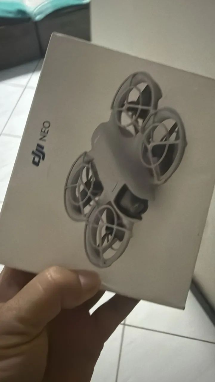 Drone DJI Neo c/2. Baterias  - Foto 3