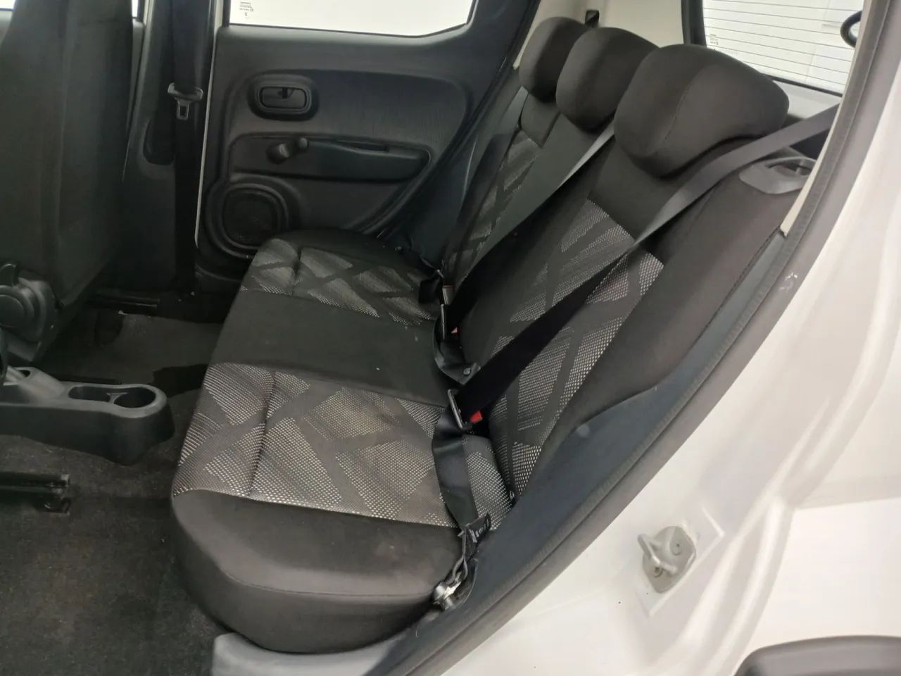 Fiat Mobi LIKE 1.0 Fire Flex 5p., foto 17 de 18