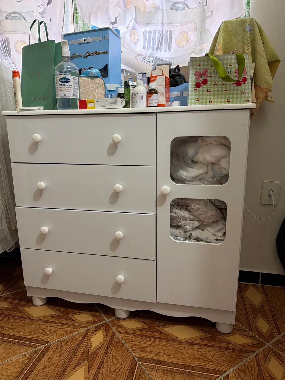 VENDO CÔMODA INFANTIL PEROBA  - Foto 5