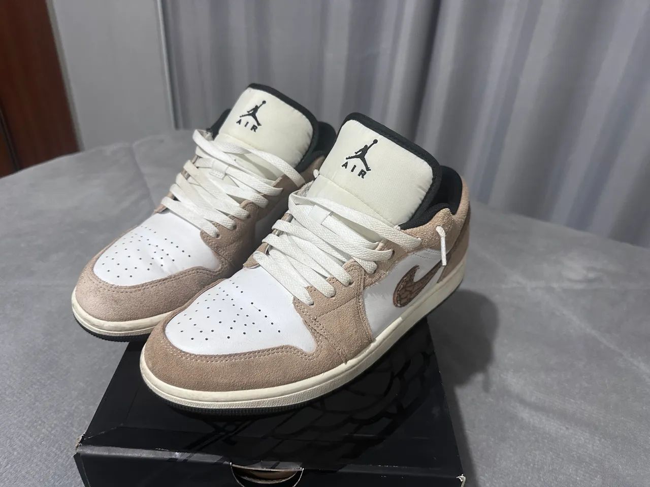 Nike air Jordan 1 low se marrom 41 - Foto 2