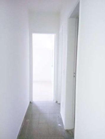 Apartamento com 3 Quartos à Venda, 126 m² por R$ 230.000 - Foto 8