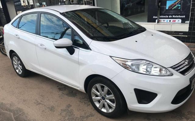 New Fiesta Sedan SE 1.6 - TODO REVISADO NA CONCESSIONARIA