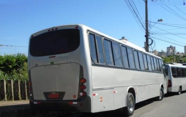 Ônibus 330 Mercedes pego 5 mil na mão - Foto 4