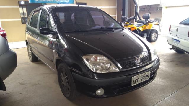 RENAULT SCENIC EXPRESSION 1.6 16v(Hi-Flex) 4p 2004