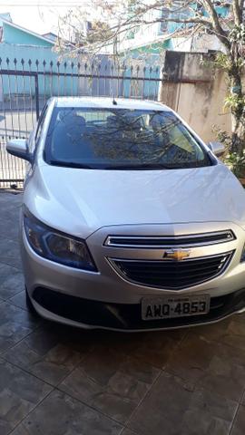 Onix LT 1.4 2013 prata metálico - Foto 2