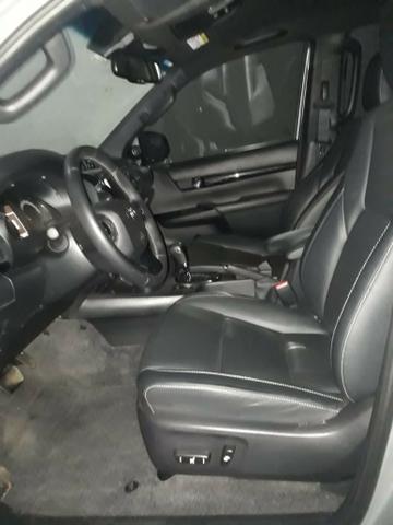 Vendo uma Hilux Srx 2019 - Foto 5
