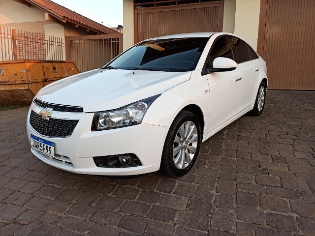 CRUZE SEDAN LTZ 2012