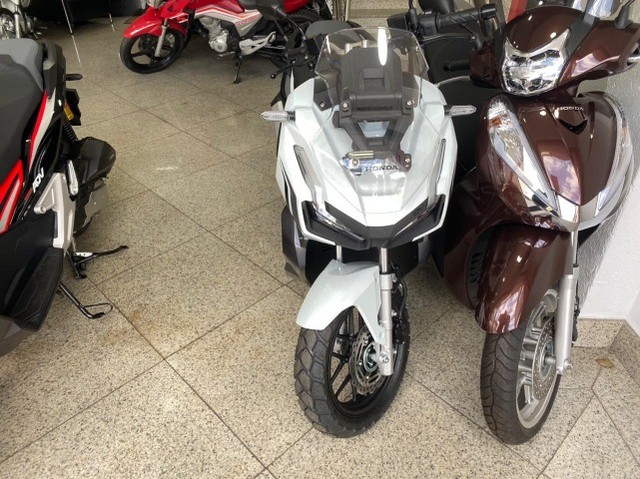 HONDA ADV-150 ABS