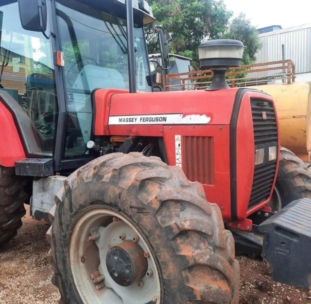 Trator Massey Ferguson 292 4x4 2005 Com Ar Condicionado