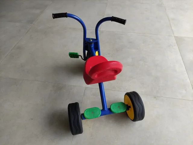 Triciclo Infantil Bandeirante Suporta 80kg Linha Escolar