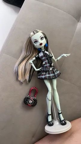 Boneca Monster High Frankie Stein - Wave 1 (ler Descrição)