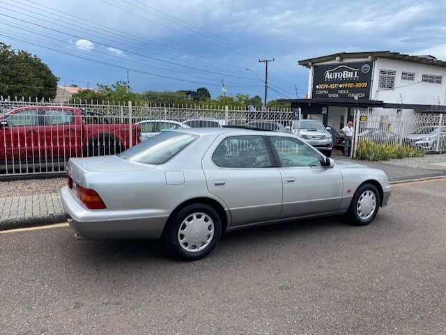 Lexus LS 400 4.0, foto 5 de 19