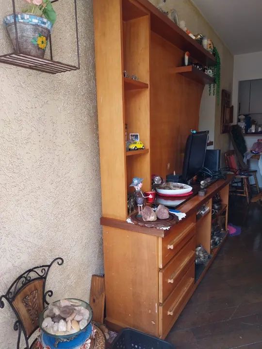 Rack Estante de madeira para TV. - Foto 3
