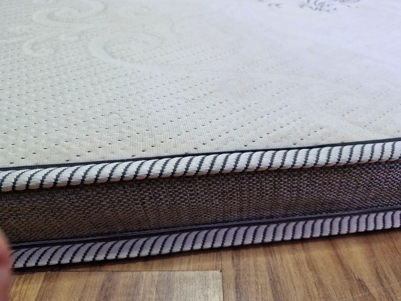 Pillow top de espuma tamanho king 1,93 X 2,03 - Foto 4