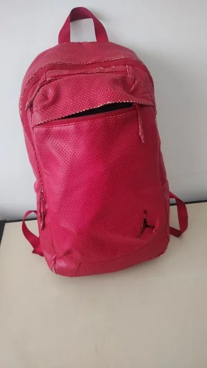 Mochila Executiva Vermelha JORDAN