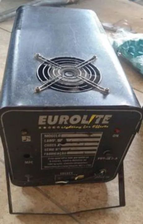 Efeito de Luz Eurolite Moon Flower funcionando  - Foto 4