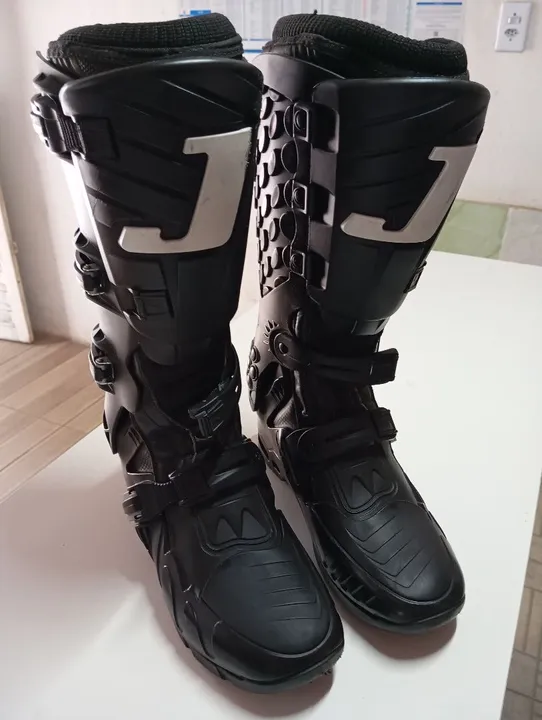 VENDO equipamentos (trilha/veloterra)