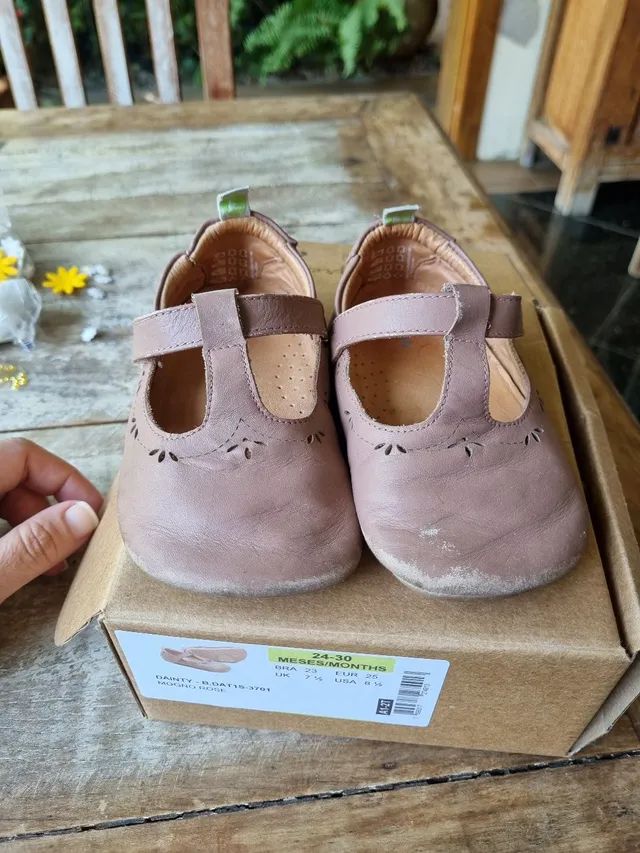 Sapatilha de boneca Tip Toey Joey 