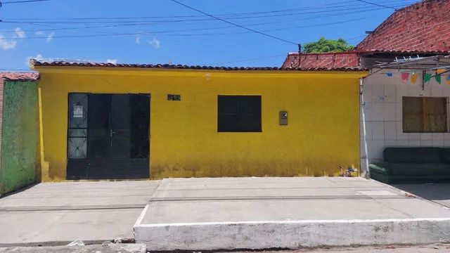 Properties for sale on Rua Oriente in Jardim Olavo Bilac neighborhood in  São João de Meriti, RJ