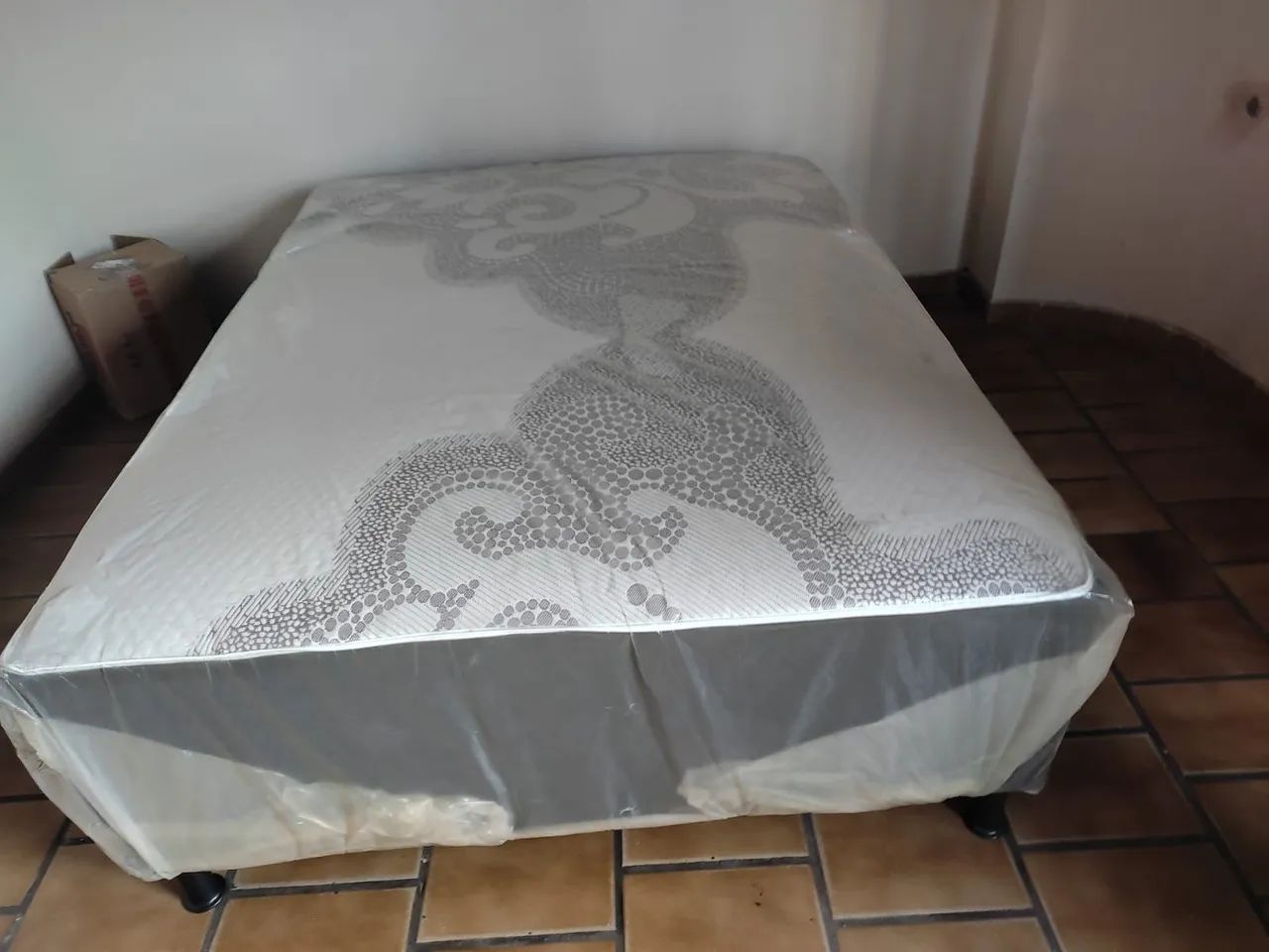 Cama box casal colchão 8cm - Foto 5