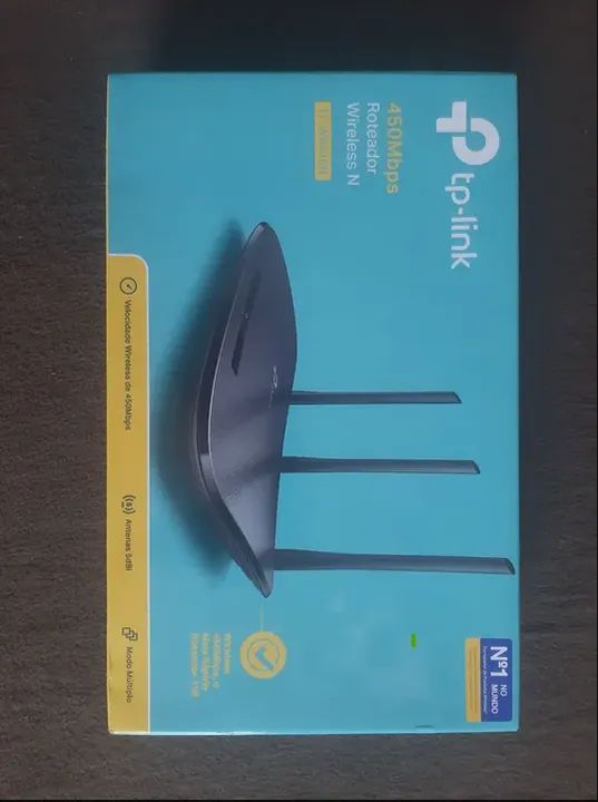 TP-Link Router Slightly Used64617598946177121