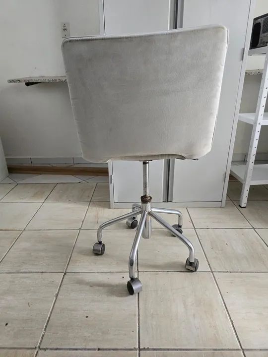 Cadeira balcão para escritório ou bar - Foto 3
