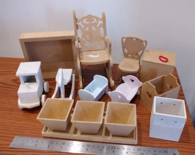 Pacote com 13 mini peças em mdf novas