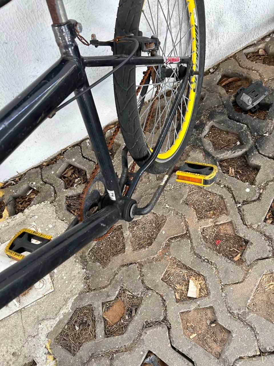 Bicicleta BMX GT Omega - Foto 6