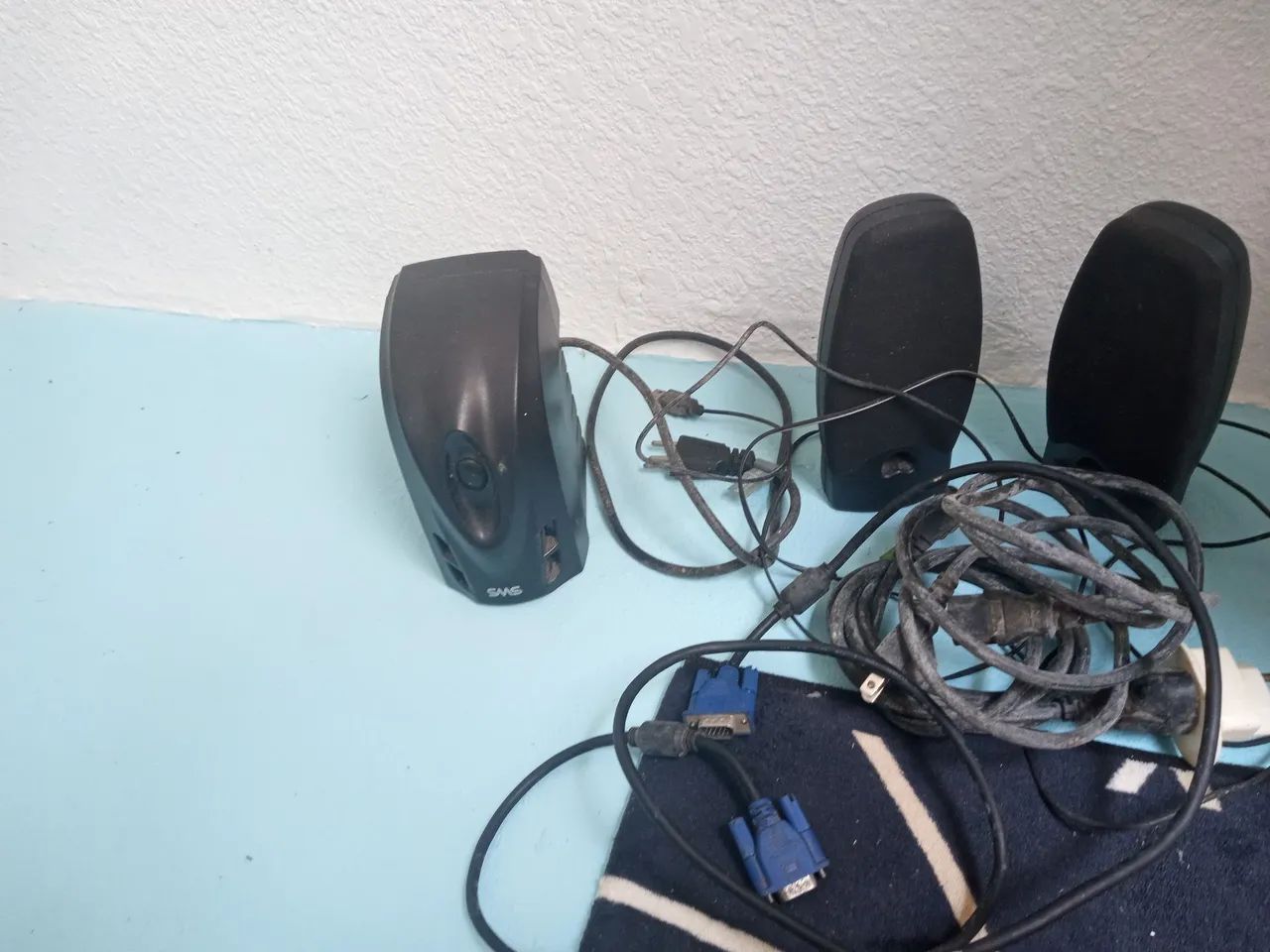 VENDO ESTABILIZADOR CAIXA DE SOM 