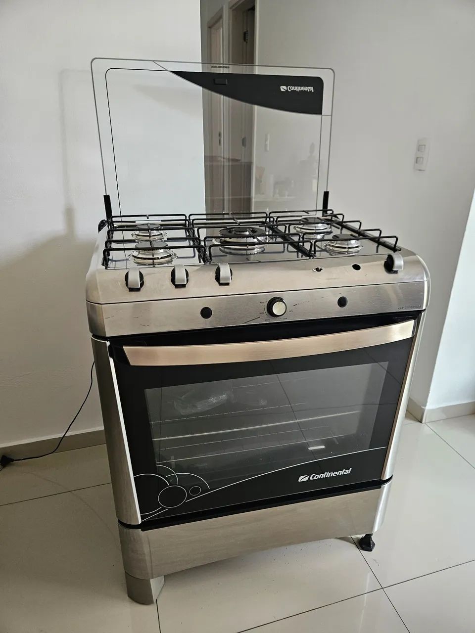 Fogão Continental 5 Bocas com Forno