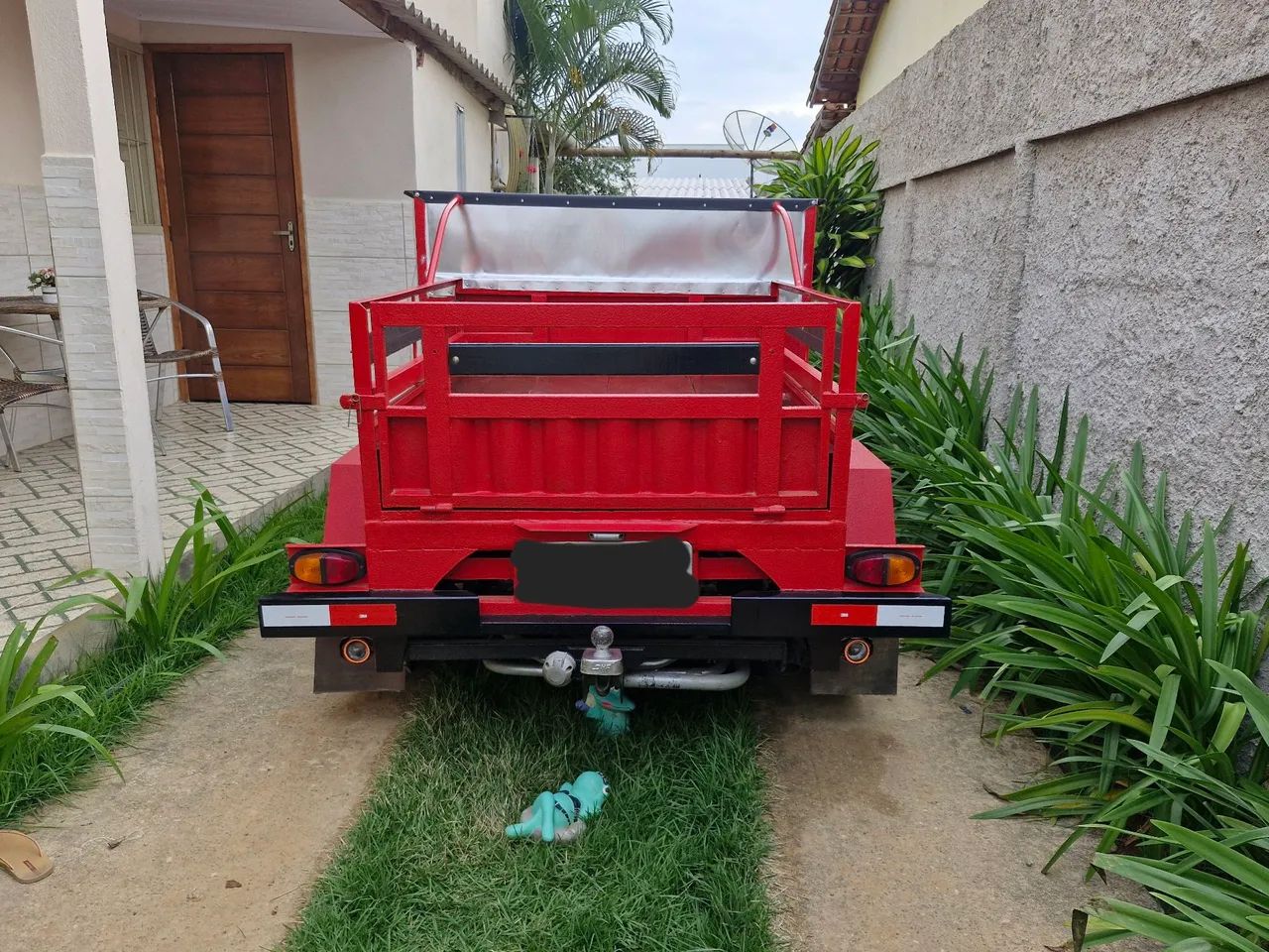 Carro Artesanal Vermelho - Design Único - Foto 4