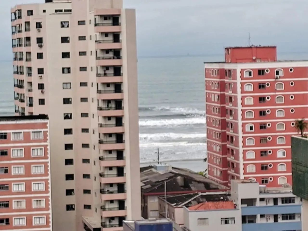 Apartamento para Venda em Praia Grande, Tupy, 4 dormitórios, 2 suítes, 4 banheiros, 2 vaga