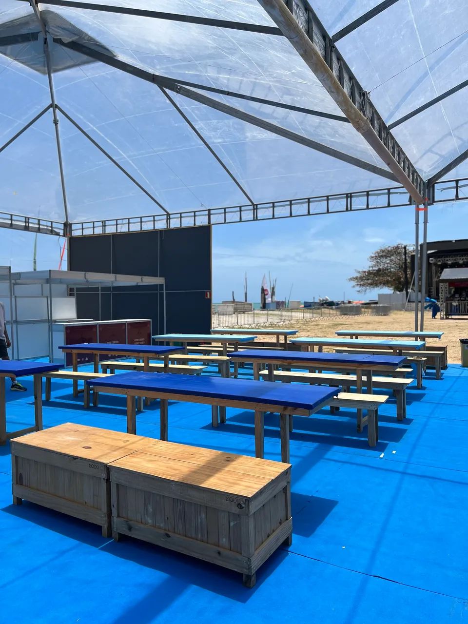 ALUGUEL MESA PARA FESTA  - Foto 3