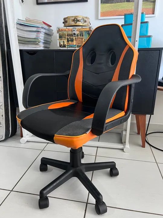 Cadeira Gamer infantil regulável Tok&Stok  - Foto 2