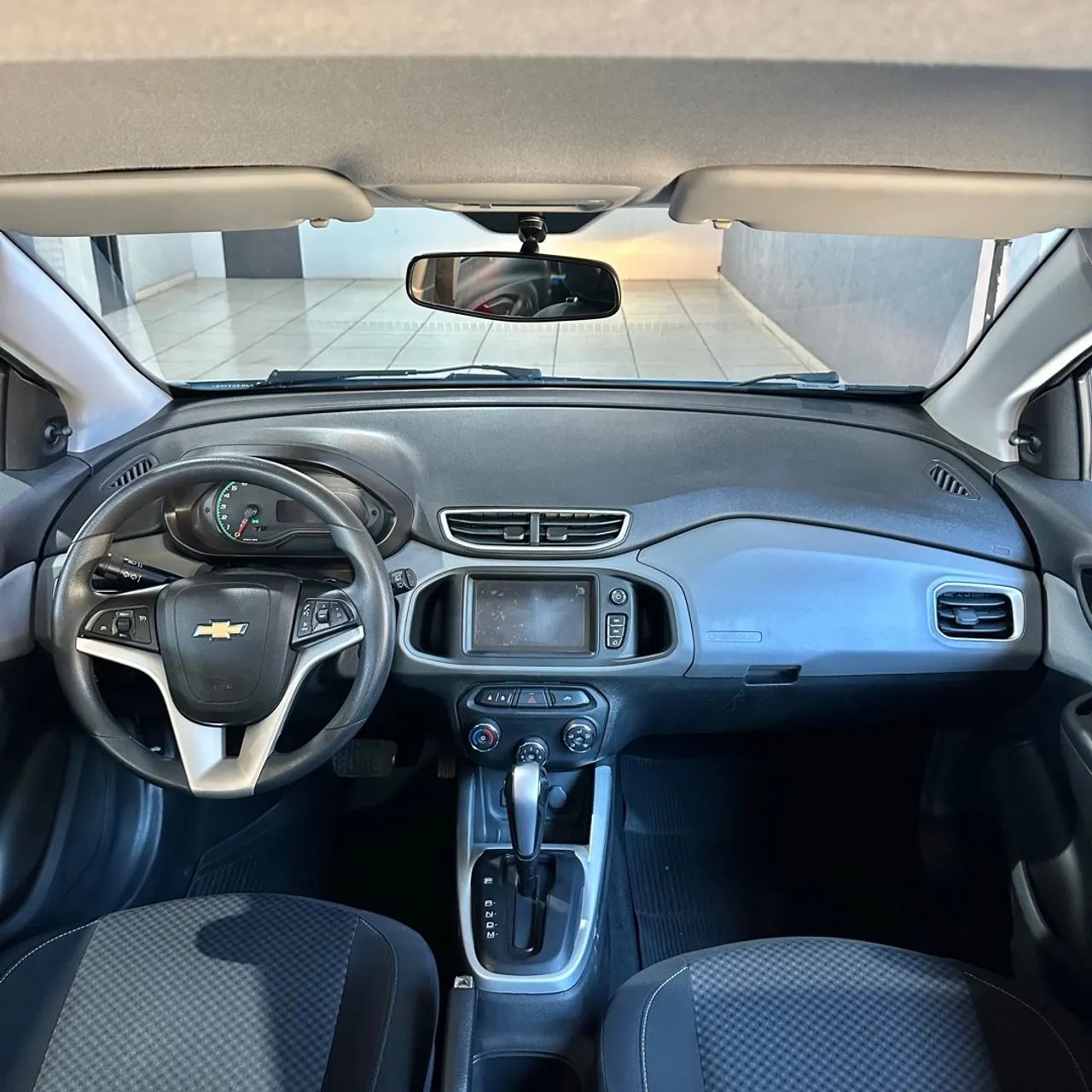 Chevrolet Onix 1.4 LT automático 2018 completo  - Foto 3